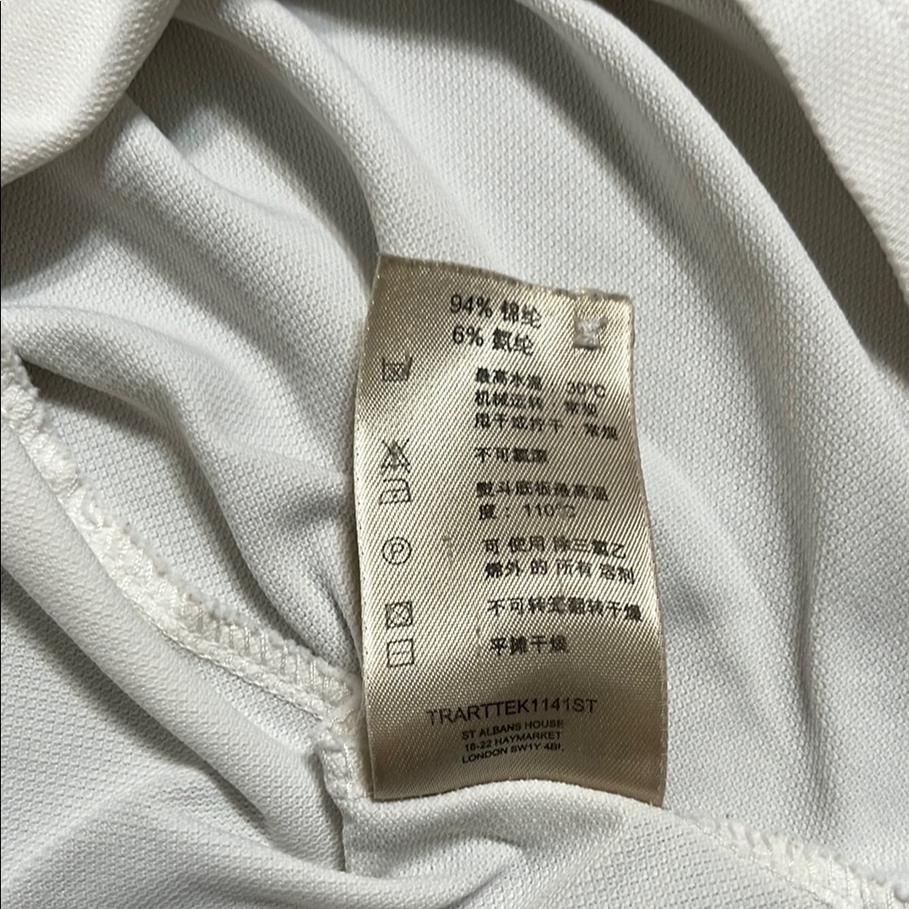 Burberry Classic White Polo Shirt - Picture 7 of 11
